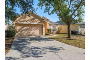 924 Knollwood Dr, Davenport, FL 33837, Sold 05/12/23