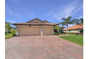 1950 VIA LAGO DRIVE, LAKELAND, FL 33810 Sold 04/20/23