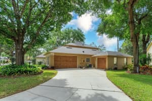 422 DEER POINTE CIRCLE, CASSELBERRY, FL 32707 Sold 08/31/23