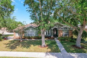 1149 ENGLISH GARDEN LN, WINTER GARDEN, FL 34787 Sold 05/30/23