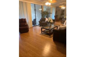 1253 LAKE WILLISARA CIRCLE, ORLANDO, FL 32806 Sold 06/27/23