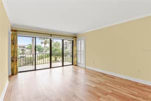 100 INTERLACHEN AVENUE, WINTER PARK, FL 32789 Sold 07/31/23