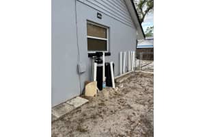 404 Cricket Hollow Ln, Eustis, FL 32726, Sold 05/15/23