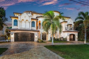 1011 RHODES VILLA AVENUE, DELRAY BEACH, FL 33483 Sold 11/22/23