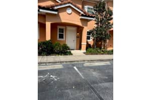 2646 Roadster Ln, Kissimmee, FL 34746, Sold 05/16/23