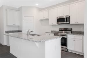1012 PATRIOT LOOP, HAINES CITY, FL 33844 Sold 08/04/23