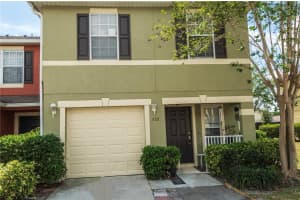 572 CRESTING OAK CIRCLE, ORLANDO, FL 32824 Sold 11/14/23
