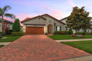 10385 ROYAL CYPRESS WAY, ORLANDO, FL 32836 Sold 06/02/23