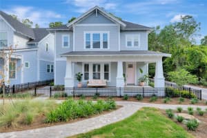 947 HONEYWOOD ALLEY, WINTER GARDEN, FL 34787 Sold 10/06/23