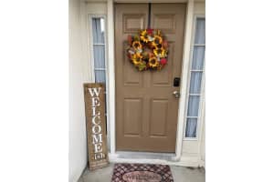 9814 ASHBURN LAKE DRIVE, TAMPA, FL 33610 Sold 06/23/23