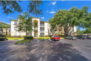 8826 DUNES COURT, KISSIMMEE, FL 34747 Sold 05/10/23