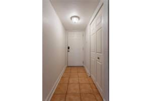 726 E Michigan St, Orlando, FL 32806, Sold 05/16/23