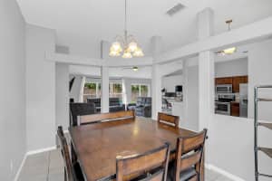4326 King Edward Dr, Orlando, FL 32826, Sold 05/31/23