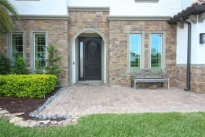 805 AMERICAN HOLLY PLACE, OVIEDO, FL 32765 Sold 05/18/23