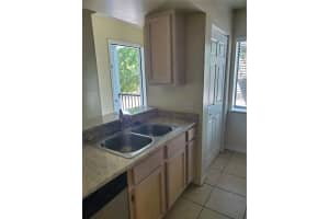 208 RIVERBEND DRIVE, ALTAMONTE SPRINGS, FL 32714 Sold 06/02/23