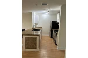 5475 Vineland Rd, Orlando, FL 32811, Sold 04/27/23