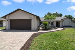 9338 Palm Tree Dr, Windermere, FL 34786, Sold 05/31/23