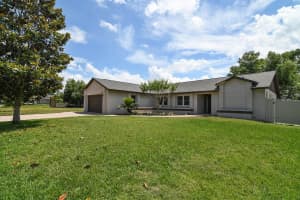 9338 Palm Tree Dr, Windermere, FL 34786, Sold 05/31/23