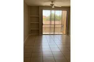 6169 METROWEST BOULEVARD, ORLANDO, FL 32835 Sold 07/20/23