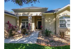 380 SUNCREST COURT, OVIEDO, FL 32765 Sold 05/22/23