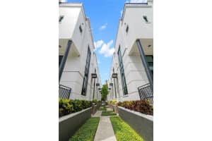 356 OSCEOLA AVENUE, ORLANDO, FL 32801 Sold 10/13/23