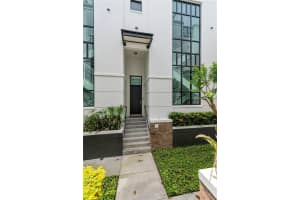 356 OSCEOLA AVENUE, ORLANDO, FL 32801 Sold 10/13/23