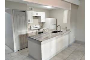 6831 MAGNOLIA POINTE CIRCLE, ORLANDO, FL 32810 Sold 06/05/23