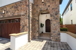8220 VIA VITTORIA WAY, ORLANDO, FL 32819 Sold 08/14/23