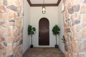 8220 VIA VITTORIA WAY, ORLANDO, FL 32819 Sold 08/14/23