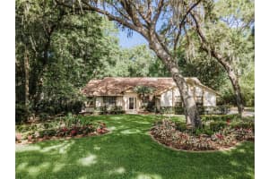 1017 LAKESIDE DRIVE, APOPKA, FL 32712 Sold 06/26/23