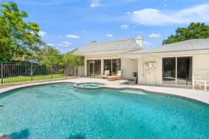 9118 RIDGE PINE TRAIL, ORLANDO, FL 32819 Sold 05/26/23