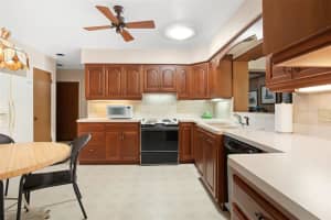 9118 RIDGE PINE TRAIL, ORLANDO, FL 32819 Sold 05/26/23