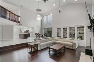 211 PINE CONE LANE, LONGWOOD, FL 32779 Sold 07/06/23