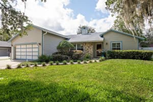613 Dolphin Rd