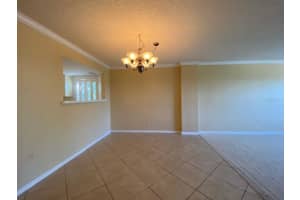 501 W OLD US HIGHWAY 441 #C201, MOUNT DORA, FL 32757 Sold 07/08/25