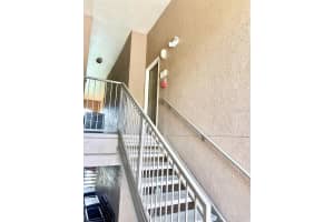 6137 METROWEST BOULEVARD, ORLANDO, FL 32835 Sold 06/14/23