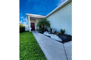 2929 WHISPERING TRAILS DRIVE, WINTER HAVEN, FL 33884 Sold 08/18/23