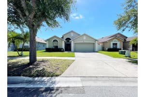 1825 NESTLEWOOD TRAIL, ORLANDO, FL 32837 Sold 06/21/23