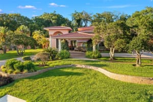 240 LIVE OAK LANE, ALTAMONTE SPRINGS, FL 32714 Sold 08/01/23
