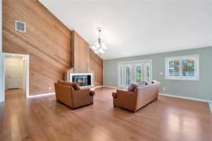 930 VERSAILLES CIRCLE, MAITLAND, FL 32751 Sold 08/22/23