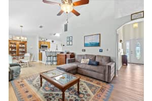 510 Hanging Moss Rd Davenport, FL 33837 Sold 06/19/23