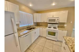 10401 LARISSA STREET, ORLANDO, FL 32821 - MLS#MFRO6109047