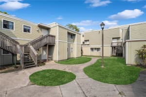 106 SCOTTSDALE SQUARE, WINTER PARK, FL 32792 Sold 06/16/23