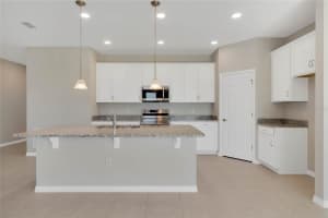 1043 PATRIOT LOOP, HAINES CITY, FL 33844 Sold 08/10/23
