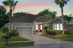 823 AYDEN OAK LN, OCOEE, FL 34761 Sold 07/21/23