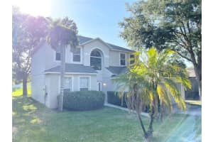 522 DOMINISH ESTATES DRIVE, APOPKA, FL 32712 Sold 10/02/23