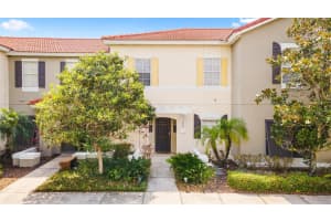 1120 LAS FUENTES DRIVE, KISSIMMEE, FL 34746 Sold 06/20/23