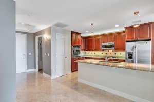 100 EOLA DRIVE, ORLANDO, FL 32801 Sold 07/05/23