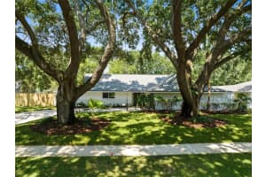 145 LAKE DESTINY TRAIL, ALTAMONTE SPRINGS, FL 32714 Sold 08/14/23