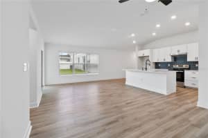 1192 PAPAYA CIRCLE, DAVENPORT, FL 33897 Sold 12/11/23
